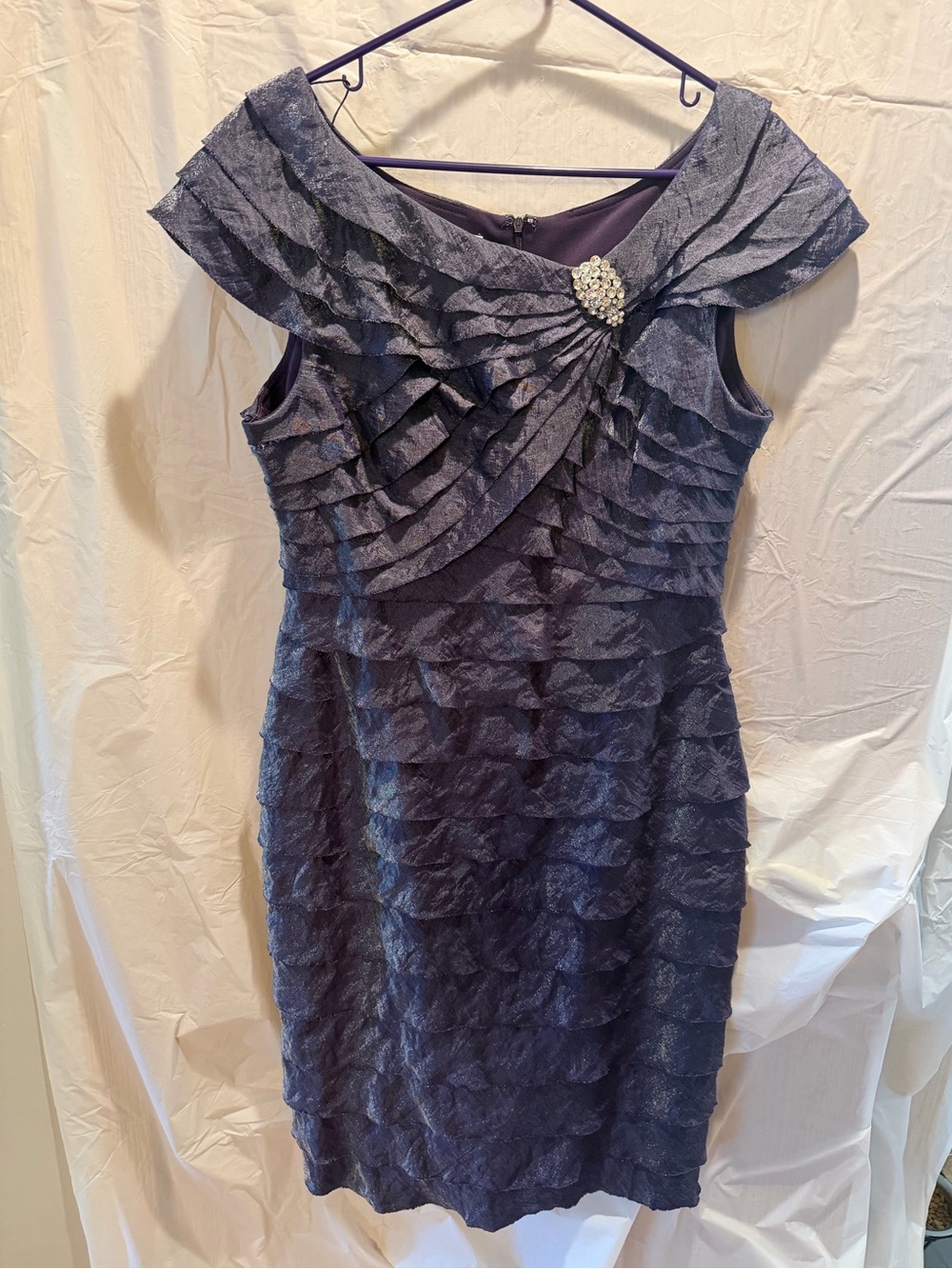 Sleeveless Navy Ruffled Sheath Dress with Brooch